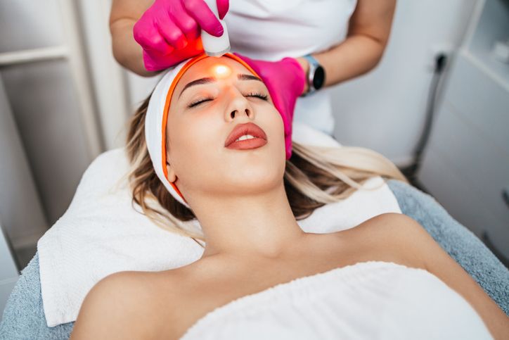 Looking For a Laser Facial Melbourne Clinic Near You? Find Out More!
